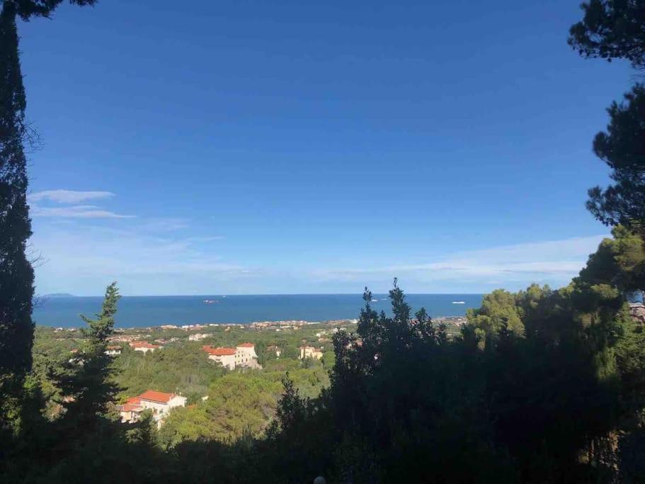 Appartamento Montenero Vista Mare 리보르노 외부 사진