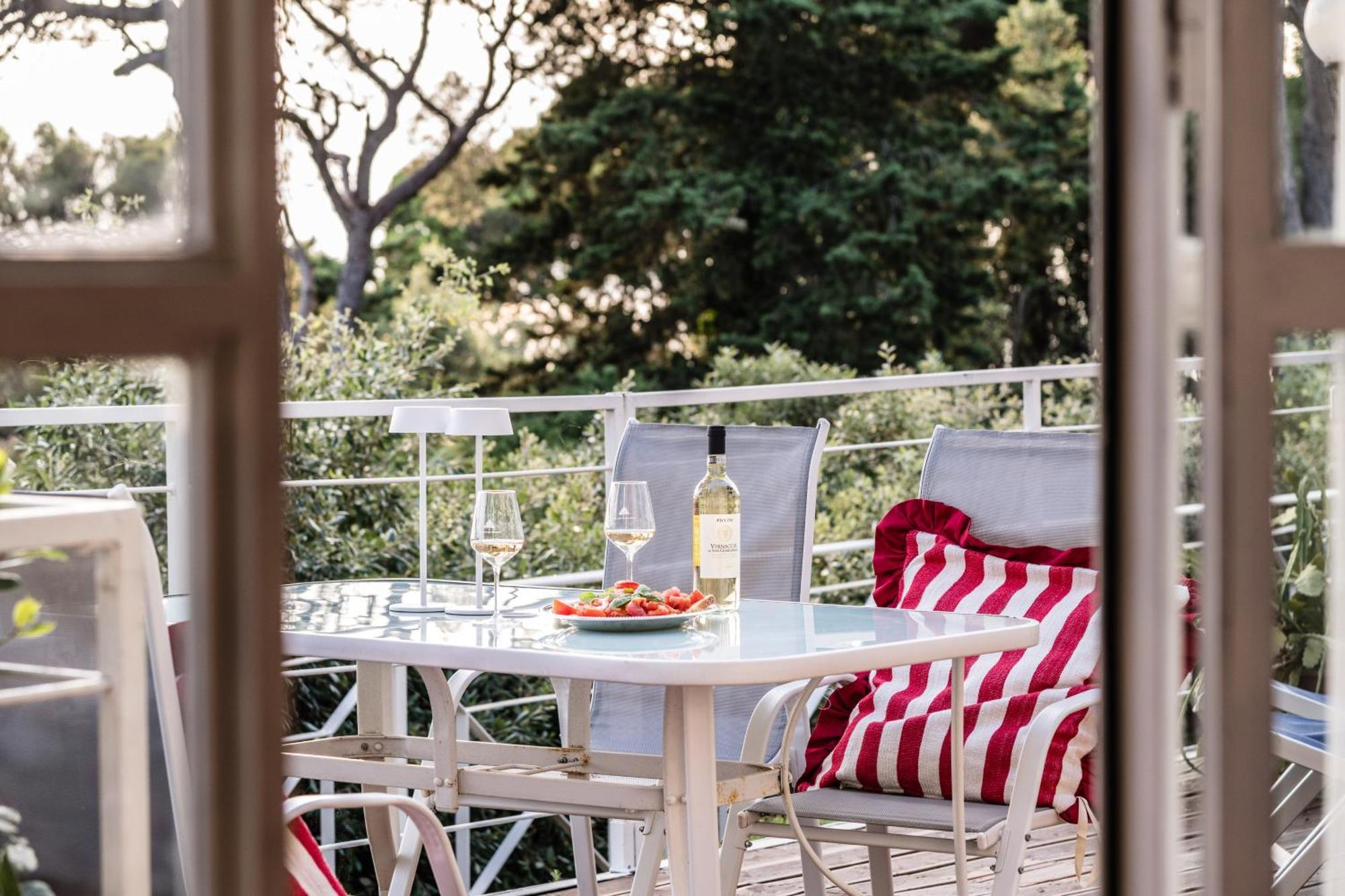 Appartamento Montenero Vista Mare 리보르노 외부 사진